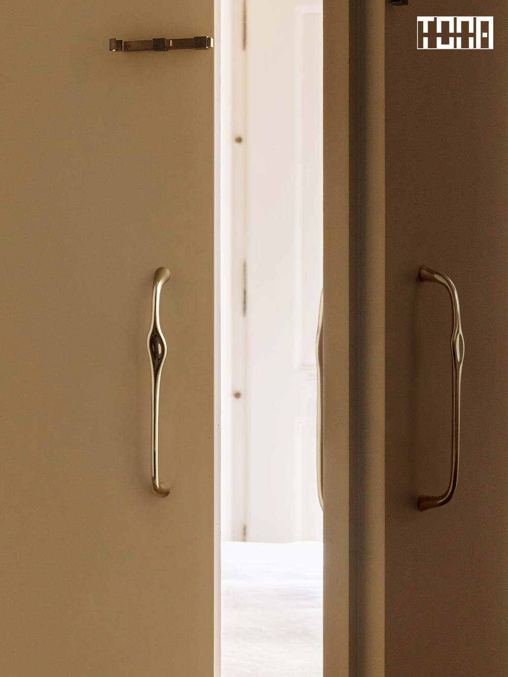 Gagang Laci Kuningan Solid Vin - Curved Spring Bar ulasan dan harga
